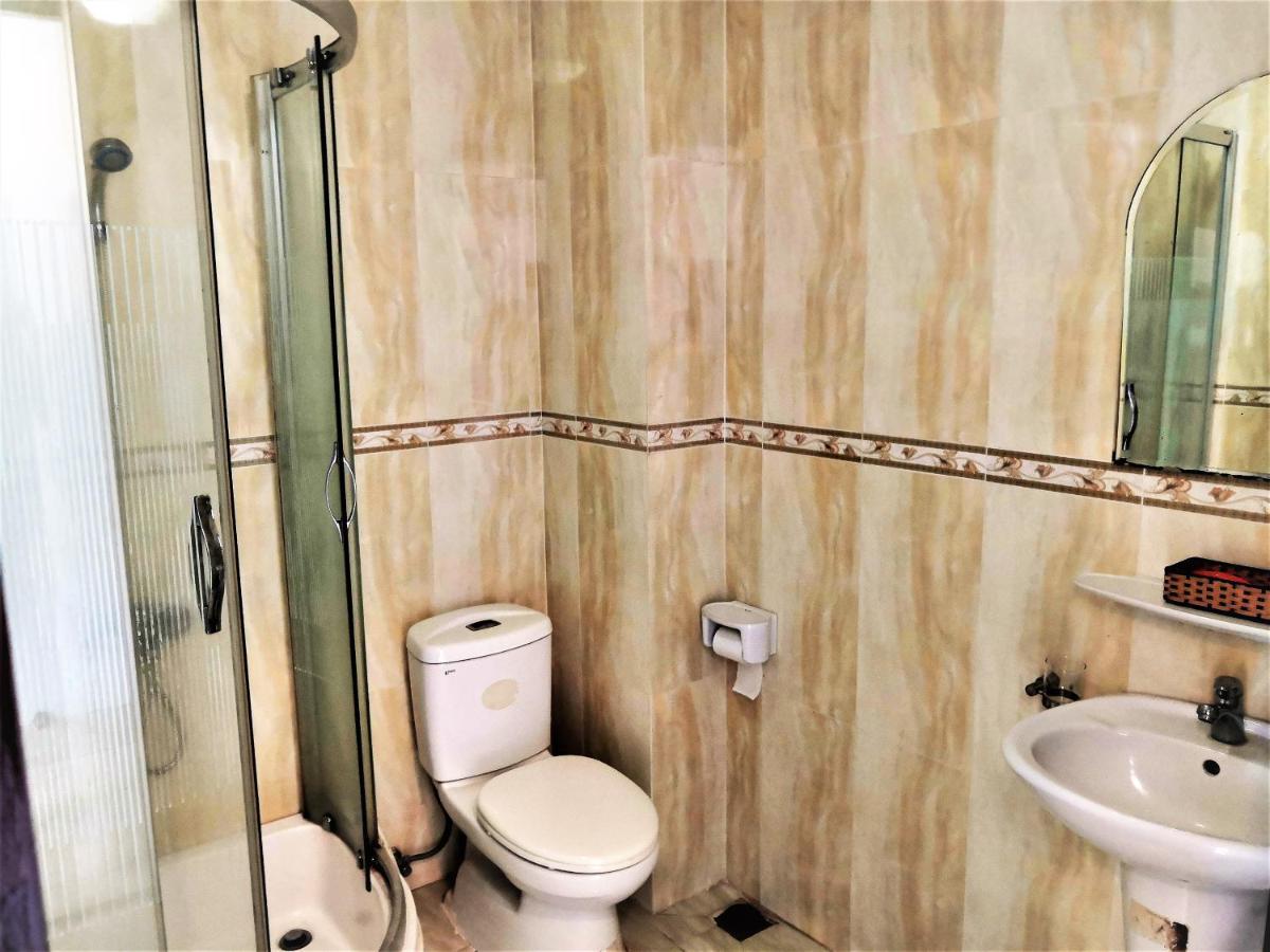 Quoc Te 2 Hotel Nha Trang Luaran gambar