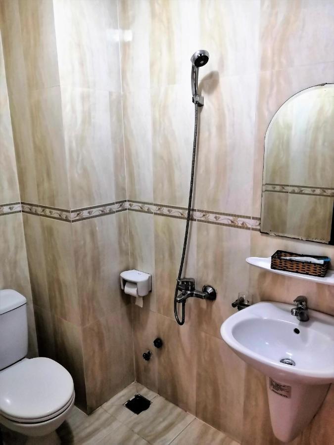 Quoc Te 2 Hotel Nha Trang Luaran gambar
